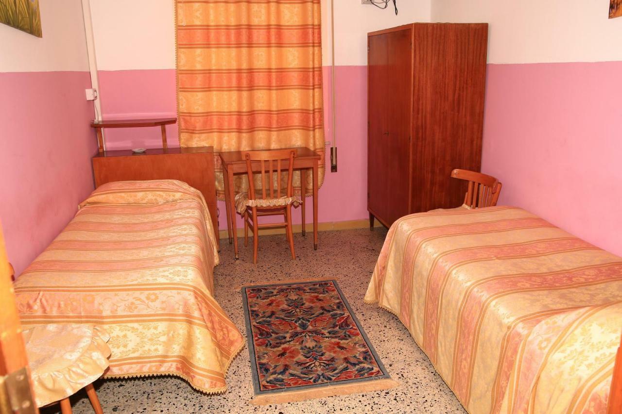 Hotel San Vincenzo Soverato Marina Luaran gambar